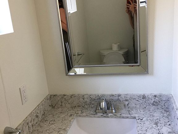 5th image of 624 E Acacia Ave APT 5