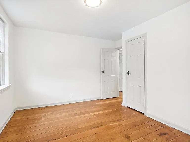 2834 Midvale Ave #M-2834B — Photo 43