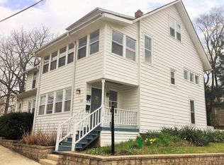 921 Randall St, Downers Grove, IL 60515