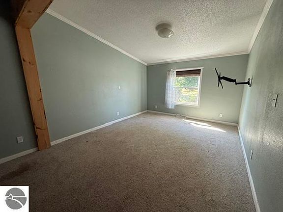 5th image of 4550 S Darr Rd