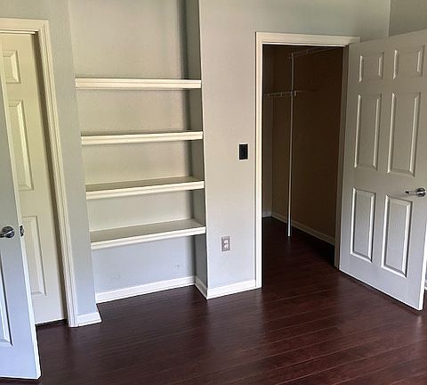 4th image of 8539 Gate Pkwy W Unit 1616