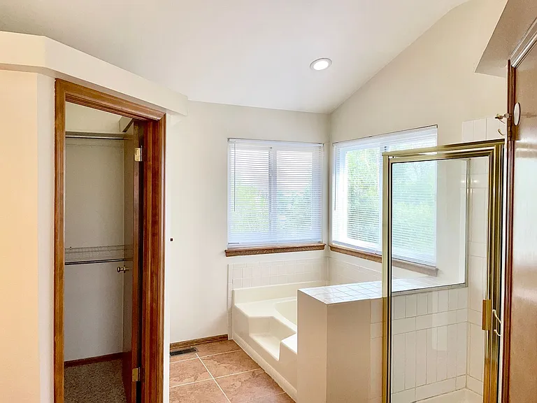 5255 Silo Rdg — Photo 21