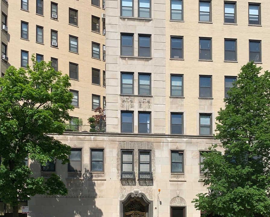1st image of 2000 N Lincoln Park W #1315