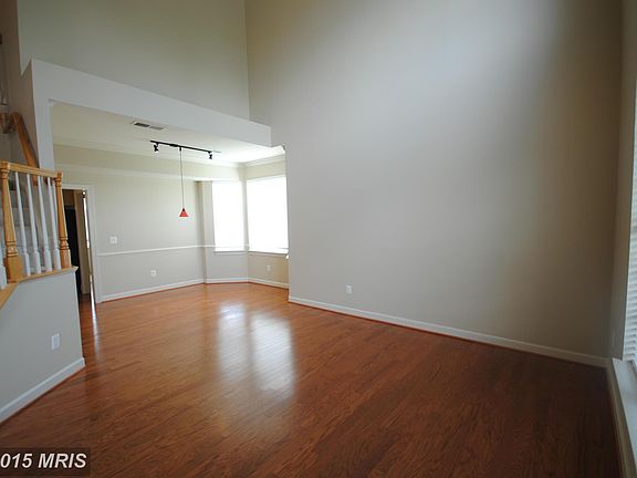 4th image of 42957 Ohara Ct