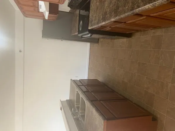 2501 24th St, Des Moines, IA