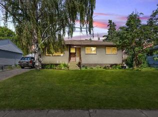 479 SE Northmount Dr NW, Calgary, AB T2K3J1