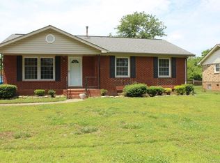 5343 Elderbank Dr, Charlotte, NC 28216
