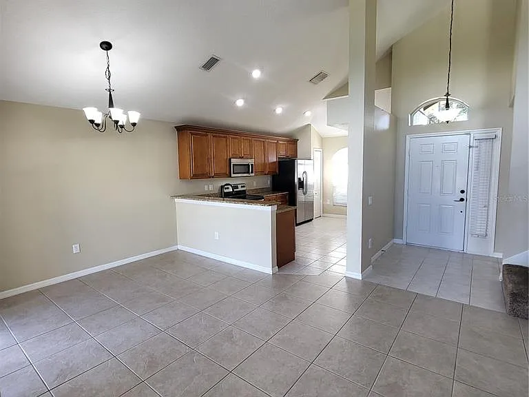 25903 Bloomsbury Ct — Photo 13