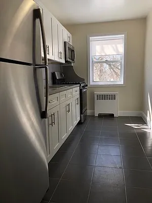 Rented by D S J Realty LLC | media 8