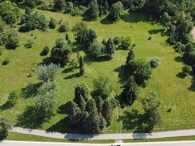 2451 Silverbell Rd, Rochester, MI, 48306