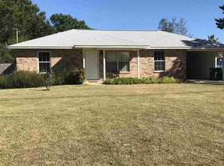 1420 Central Pkwy, Gulf Breeze, FL 32563