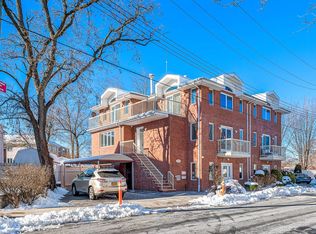 1511 Outlook Ave, Bronx, NY 10465
