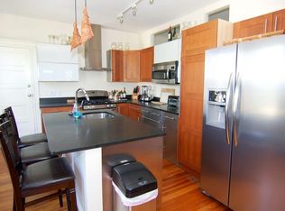 244 River St #D2, Cambridge, MA 02139