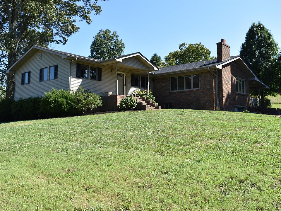 1st image of 165 Crisp Ln