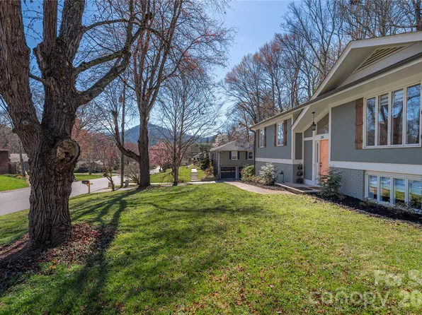 330 Woody Ln, Asheville, NC 28804