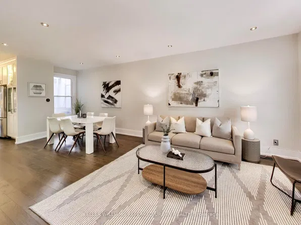 102 Gough Ave, Toronto, ON M4K 3N8