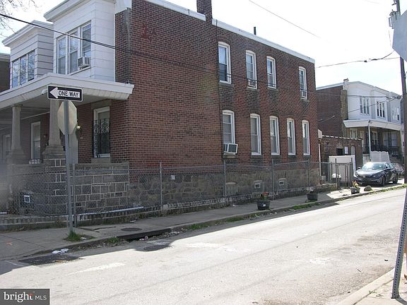 2nd image of 4324 Devereaux St