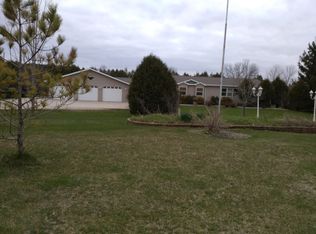 N3549 Church Rd, Kewaunee, WI 54216