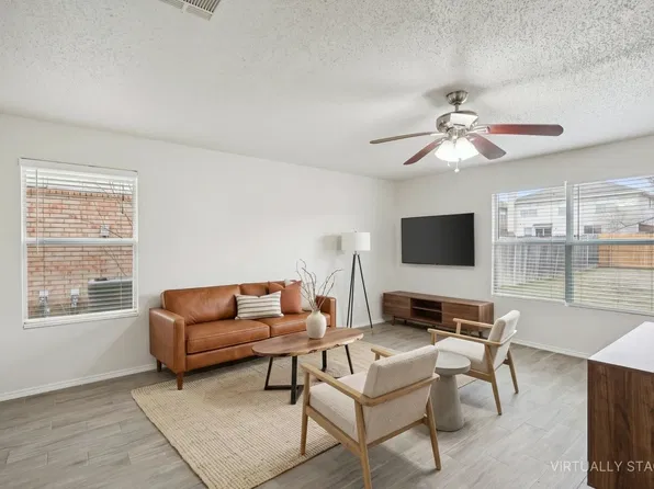 2121 Franks St, Fort Worth, TX 76177
