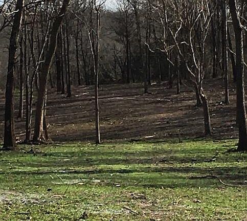 3rd image of 2484 W Landers Road