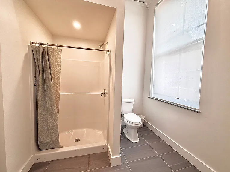 119 W Main St — Photo 11
