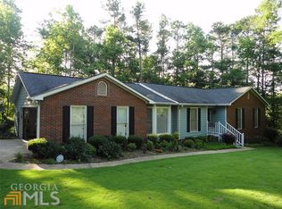 250 Sherwood Dr, Lagrange, GA 30241