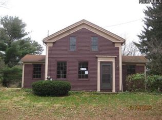 1156 Sandy Lake Rd, Ravenna, OH 44266