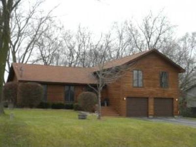 35096 Frontage Rd, Ingleside, IL, 60041