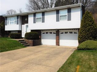 316 Golden Gate Dr, Verona, PA