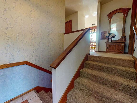 4th image of 18992 Tiffeni Dr