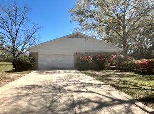 5805 Cottage Hill Rd, Mobile, AL 36609