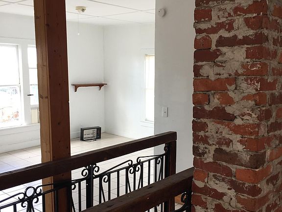 2nd image of 25 S Peninsula Dr APT 2