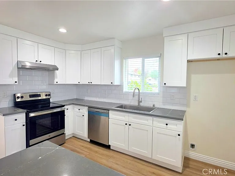1016 Bennington St #E — Photo 3