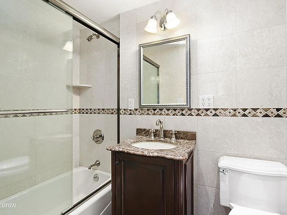 5th image of 6 W 16th St #5GS