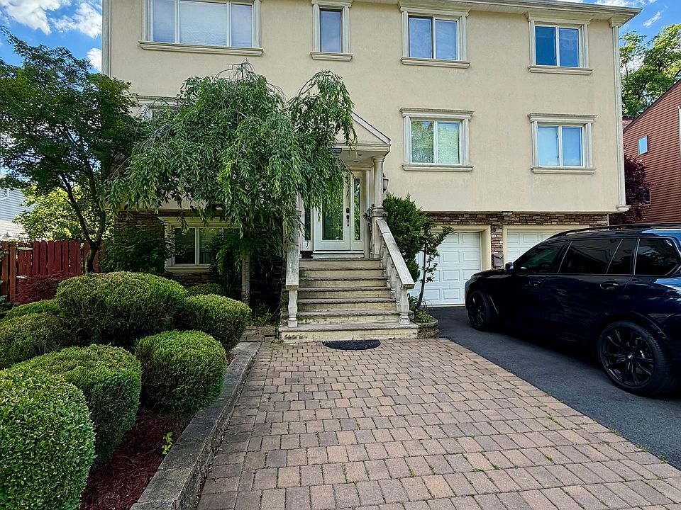 1st image of 3 Teresa Ct #1