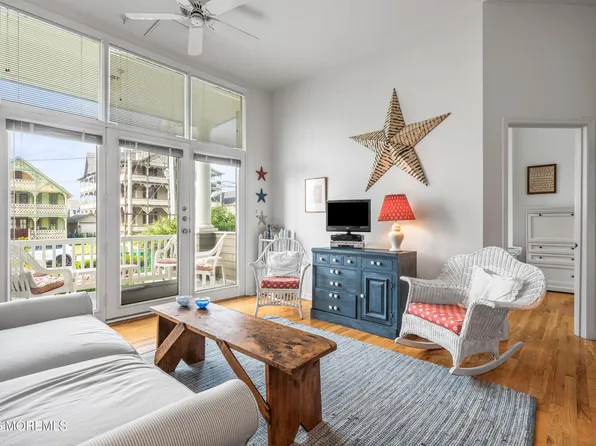 4 Ocean Avenue #5, Ocean Grove, NJ 07756