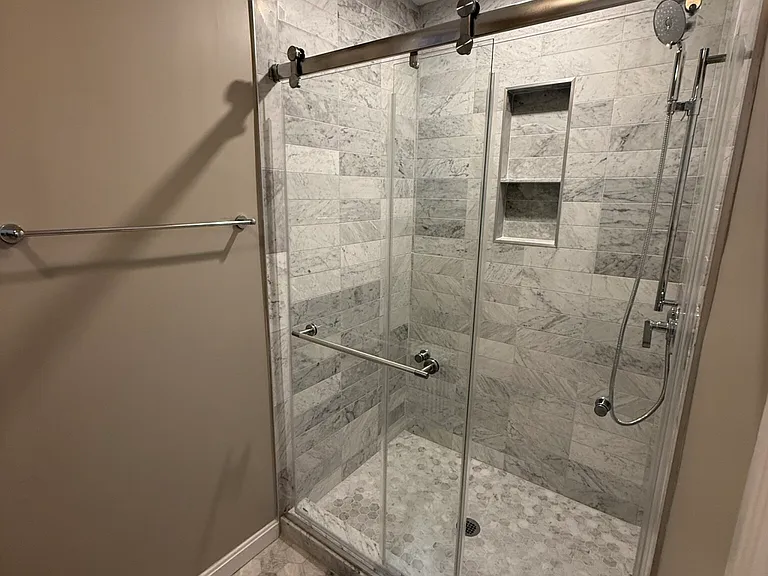 82 Phillips St #2 — Photo 8