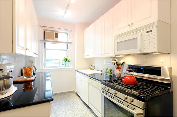 Sold by Douglas Elliman | media 11