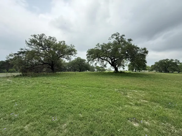 5719-6 Fm 2238, Schulenburg, TX 78956