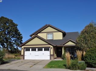 557 N Declaration Dr, Carlton, OR 97111