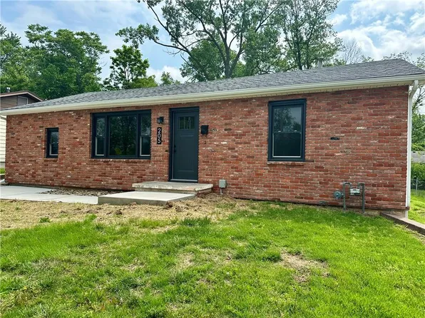 205 Woods Ave, Excelsior Springs, MO 64024