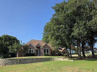 501 Post Oak Dr, Newark, TX 76071