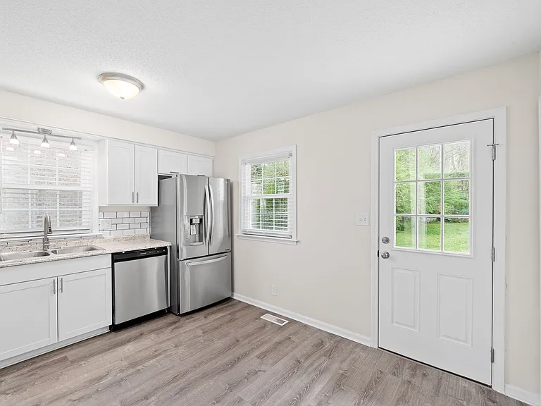 1671 Baltimore Dr — Photo 11
