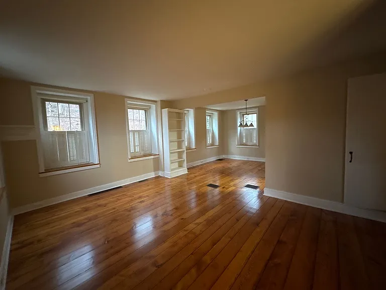 3686 Lower Saucon Rd — Photo 5