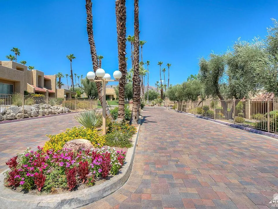 Oasis Ct