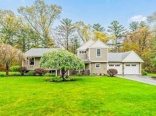 55 Union Bridge Rd, Duxbury, MA 02332