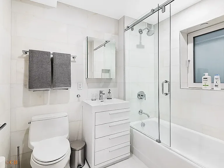 219 S 3rd St #2B — Photo 5