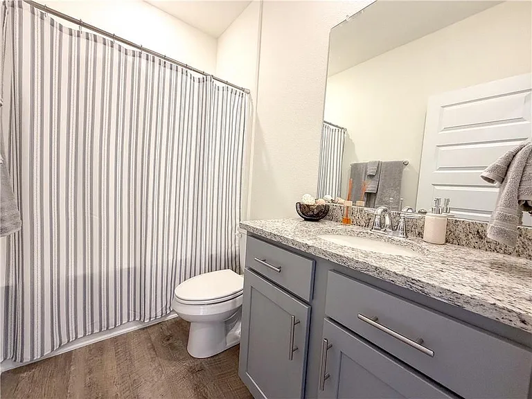 27137 Augustine Dr — Photo 23