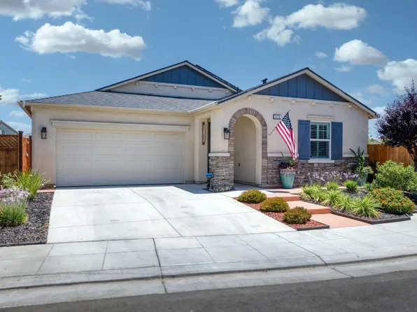 629 Del Monte Ave, Clovis, CA 93619