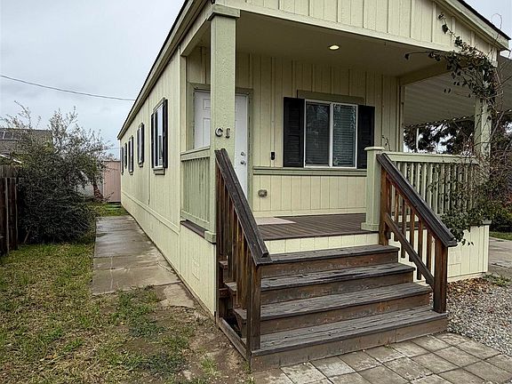 4th image of 4449 S Carpenter Rd #C1